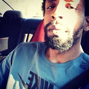 Meet your Posher, Carlos